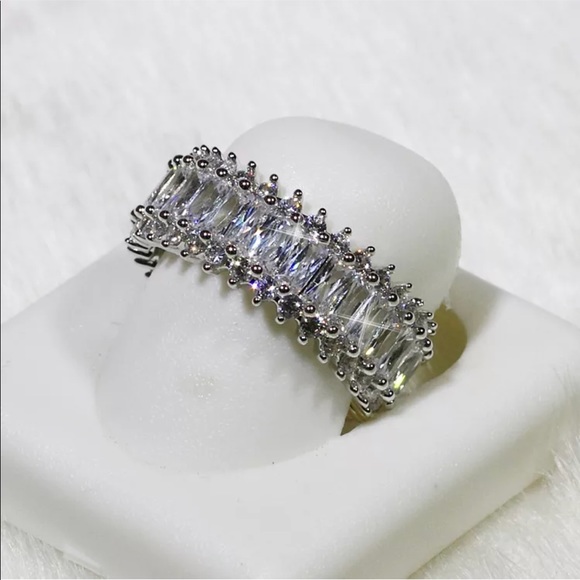 18k White Fold Filled CZ Ring - Picture 3 of 6